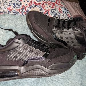 Nike Max 200 size 11 men (Jumpman)